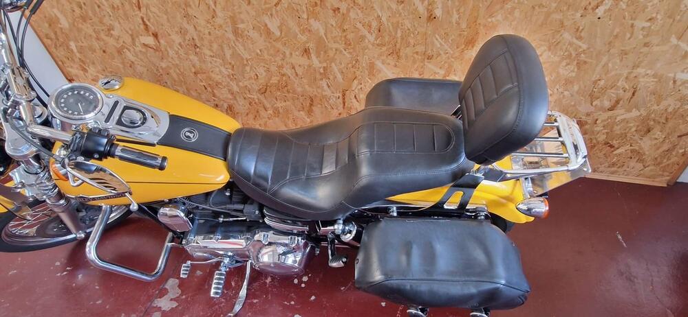 Harley-Davidson 1584 Super Glide Custom (2008 - 13) - FXDC (17)