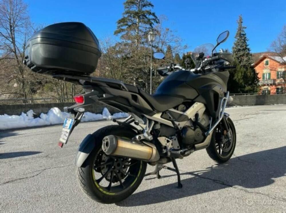 Honda Crossrunner ABS (2015 - 16) (4)