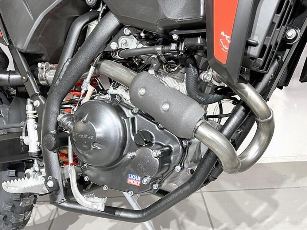 Betamotor RR 125 4T Enduro R (2024 - 26) (5)