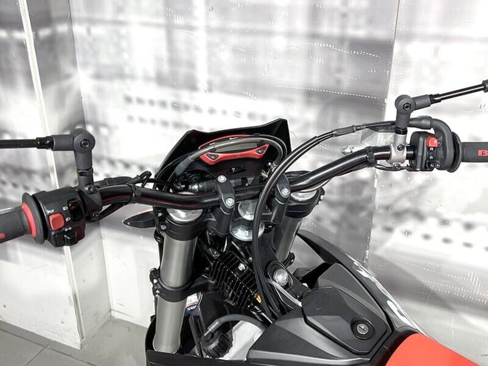 Betamotor RR 125 4T Enduro R (2024 - 26) (6)