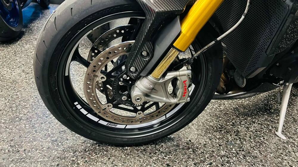 Triumph Street Triple 765 Moto2 Edition (2023 - 24) (7)