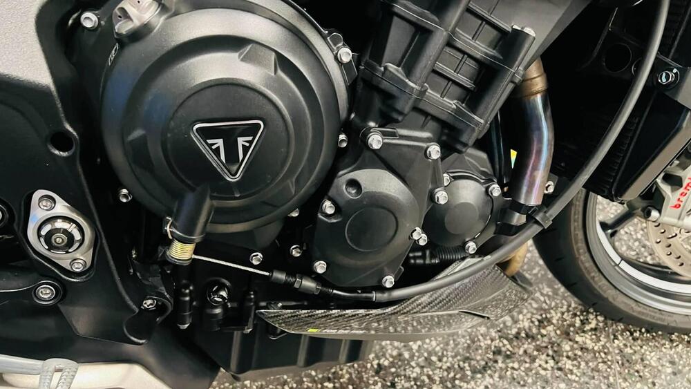 Triumph Street Triple 765 Moto2 Edition (2023 - 24) (11)