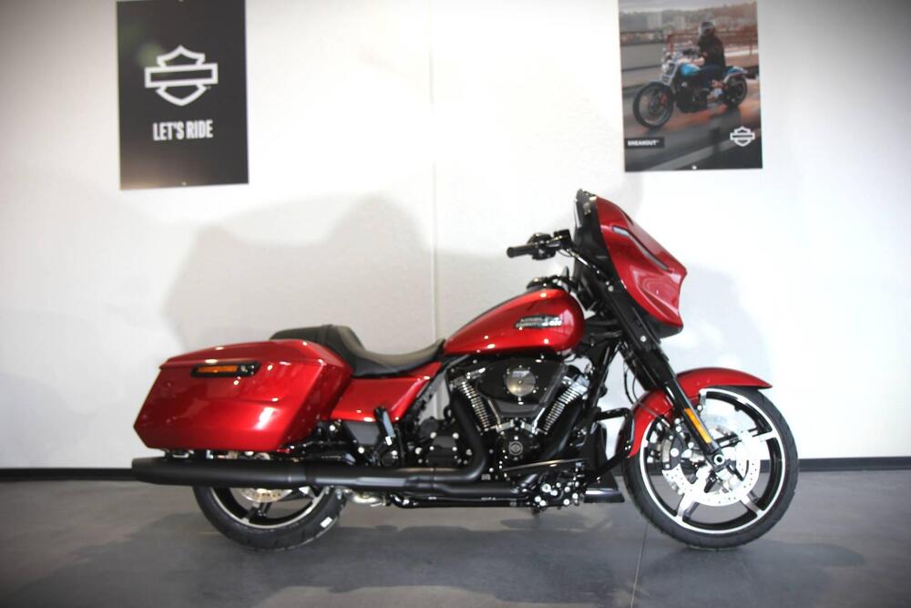 Harley-Davidson Street Glide (2024 - 26) (2)