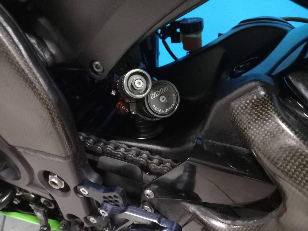 Kawasaki Ninja 1000 ZX-10R (2010 - 11) (12)