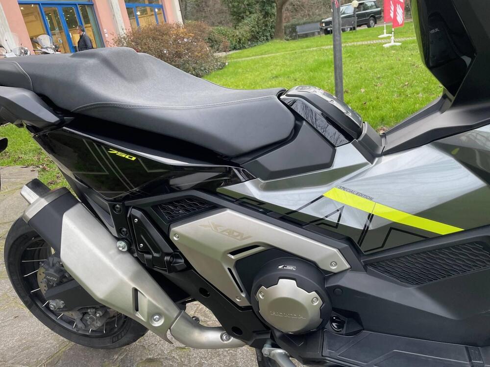 Honda X-ADV 750 DCT (2021 - 24) (6)