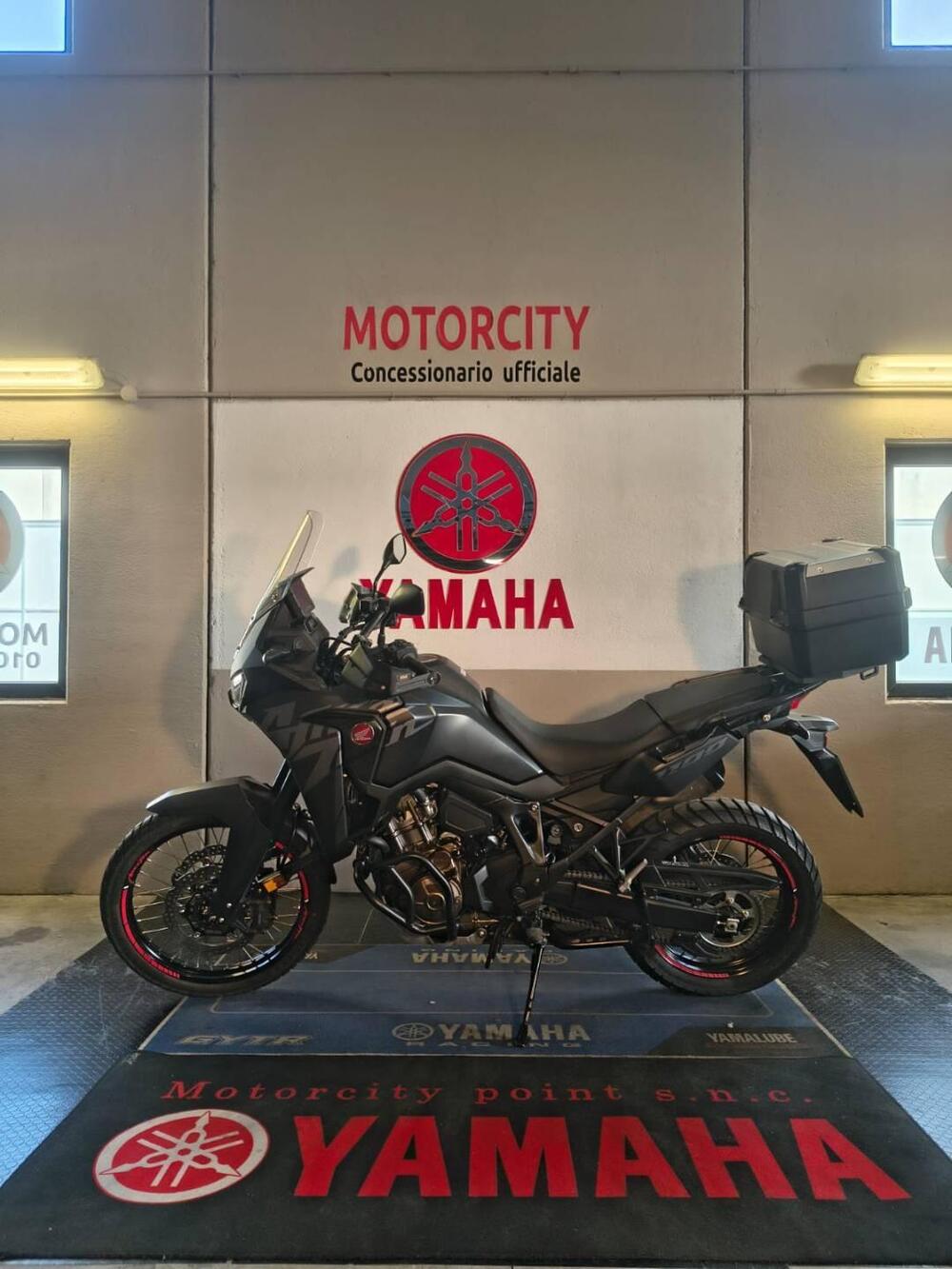 Honda Africa Twin CRF 1100L Urban DCT (2022 - 23) (4)