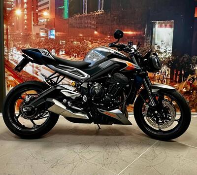 Triumph Street Triple RS (2020 - 22) usata
