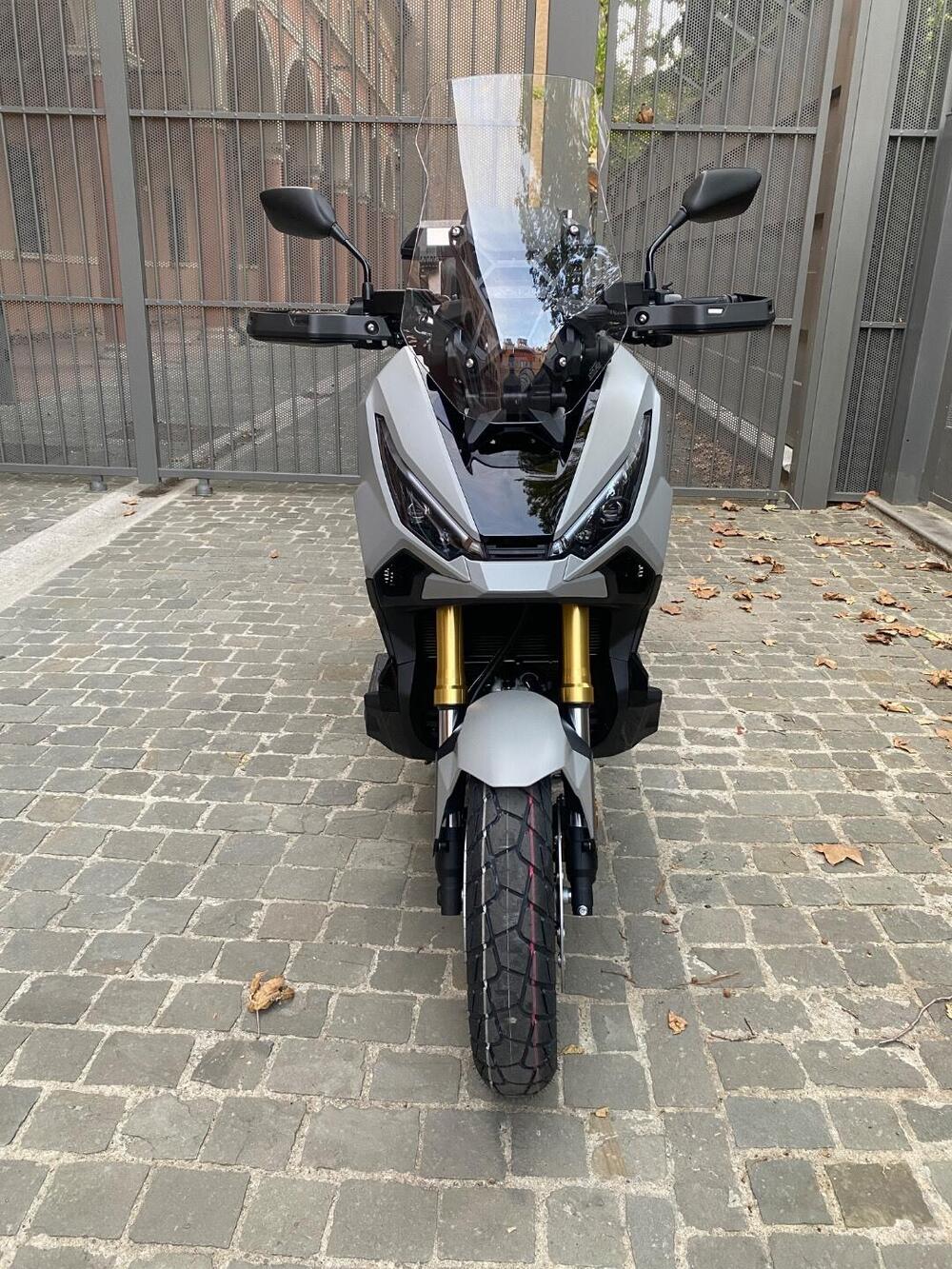 Honda X-ADV 750 (2025 - 26) (2)