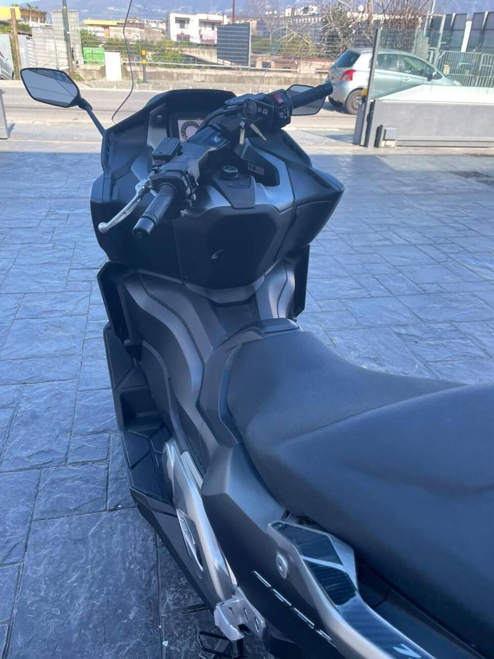 Honda Forza 750 DCT (2021 - 24) (3)