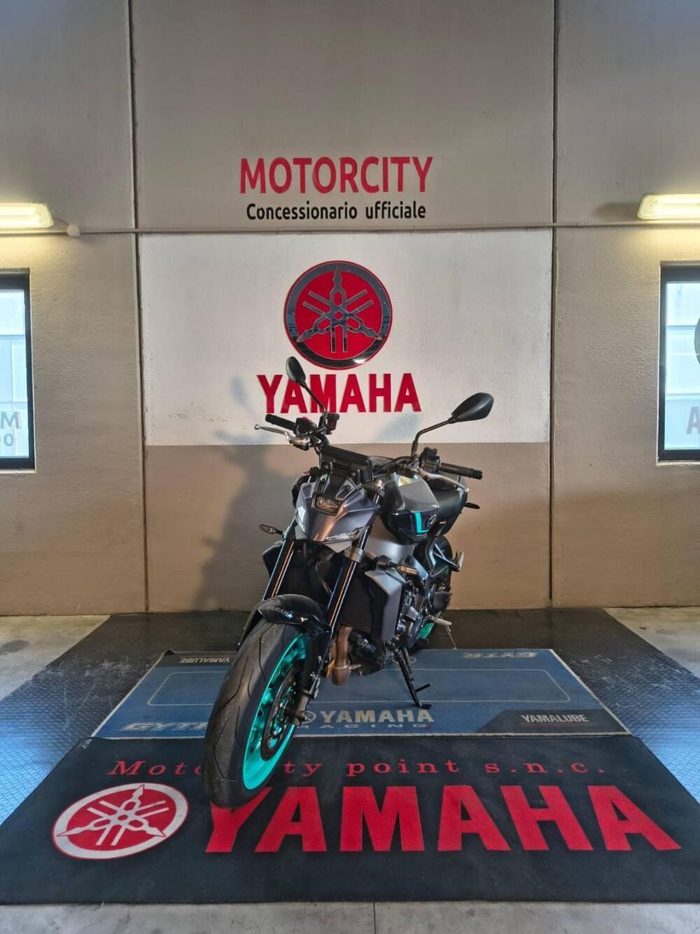 Yamaha MT-09 (2024 - 26) (3)