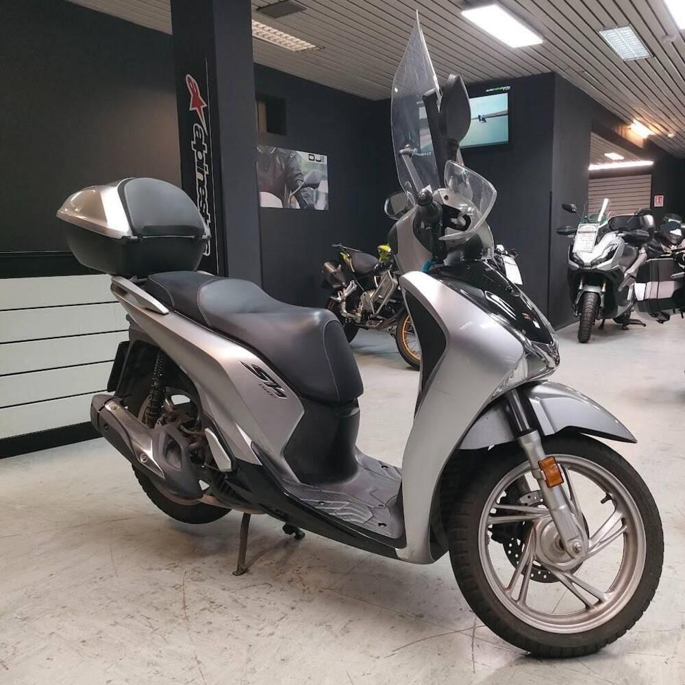 Honda SH 150i (2020 - 23) (4)