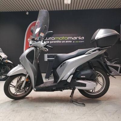 Honda SH 150i (2020 - 23) usata
