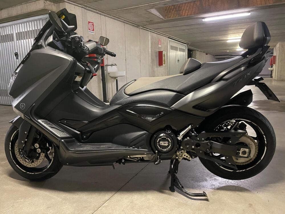 Yamaha T-Max 530 Black Max ABS (2012 - 14) (2)
