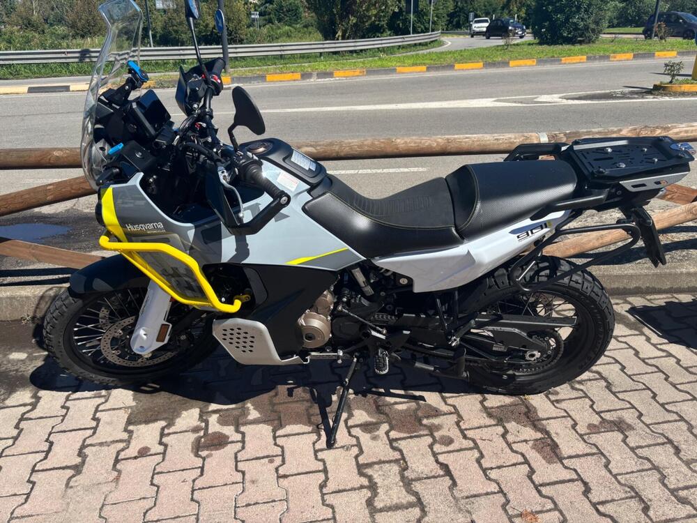 Husqvarna Norden 901 (2022 - 26)