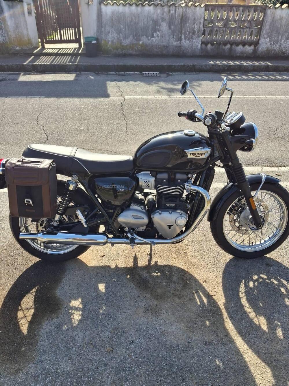 Triumph Bonneville T100 (2017 - 20)
