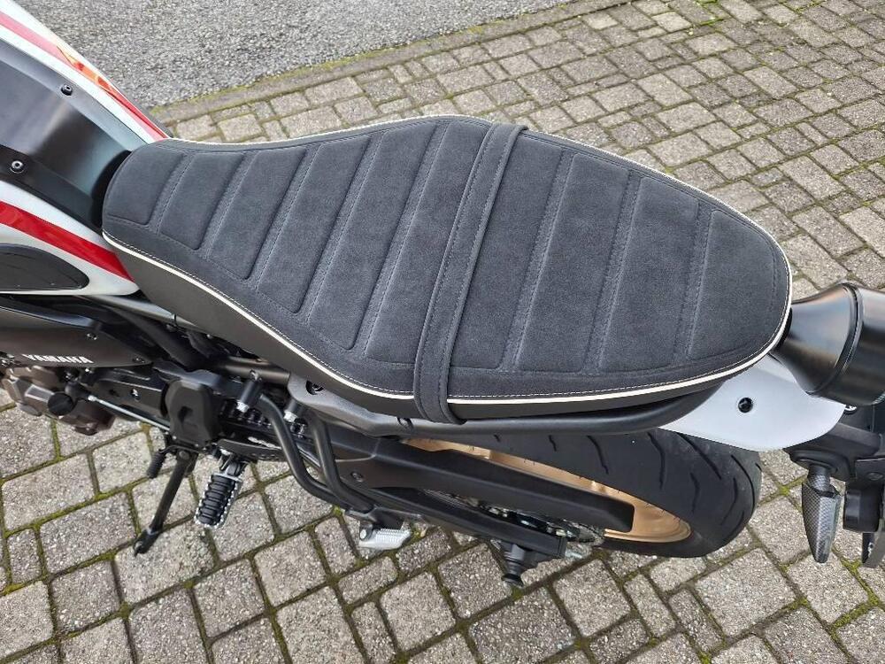 Yamaha XSR 700 (2021) (4)