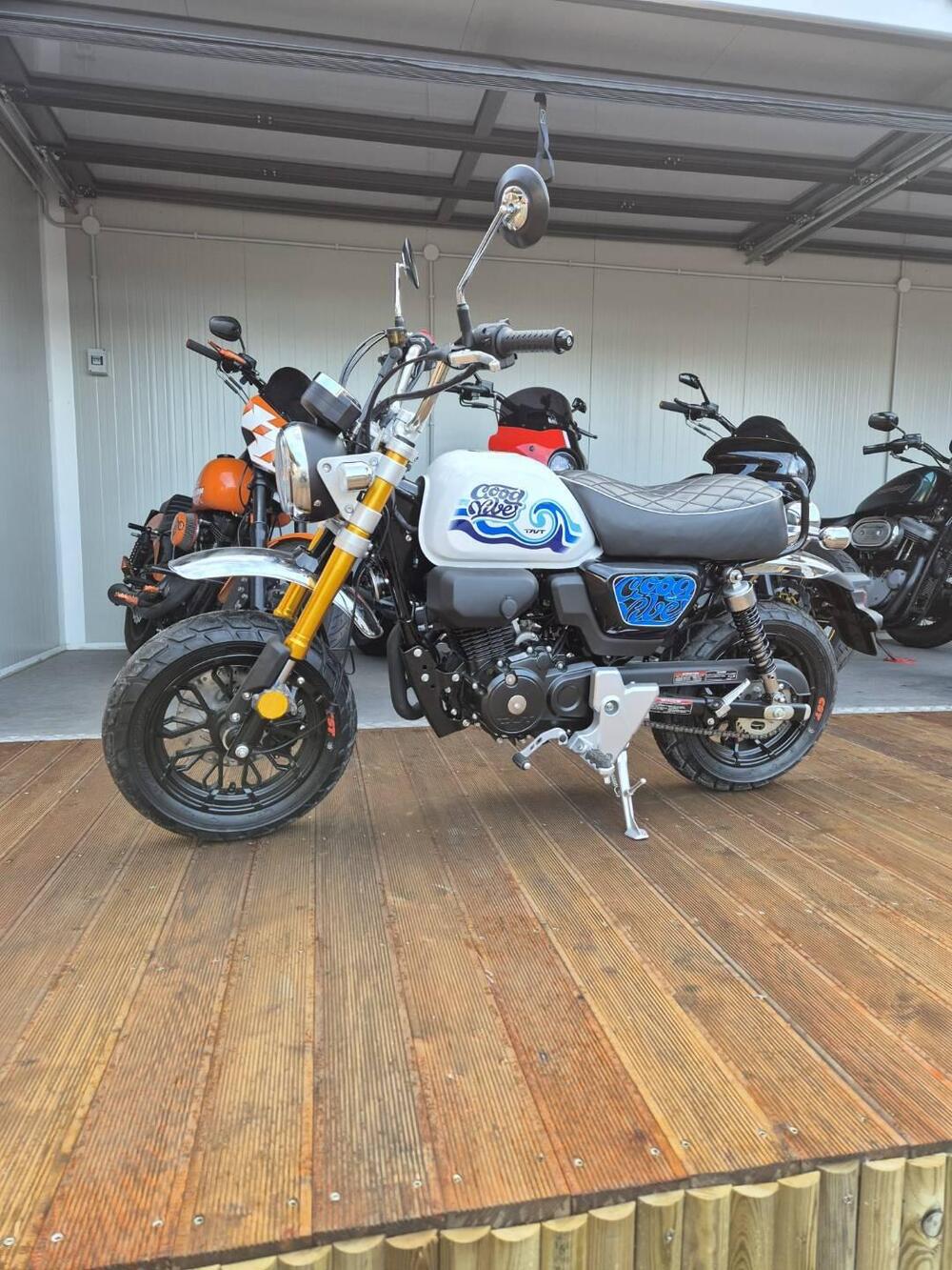 TNT Good Vibes 125 (2025 - 26) (3)