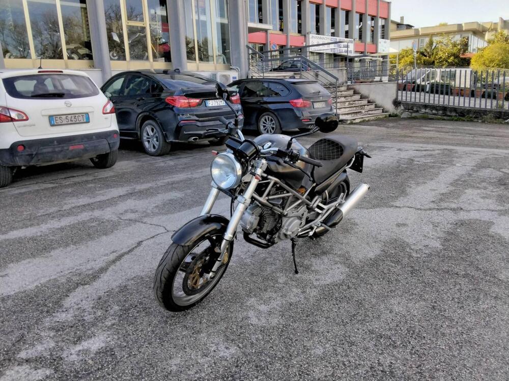 Ducati Monster 600 Dark (1998 - 01) (3)