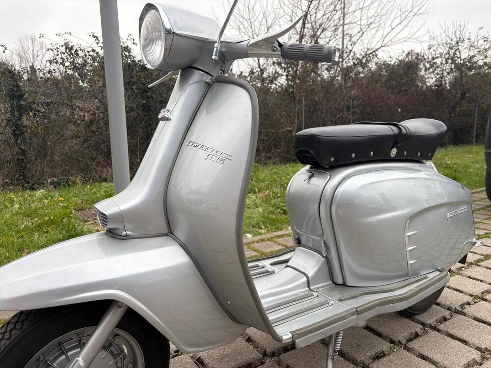 Innocenti LAMBRETTA 150 SILVER SPECIAL (6)