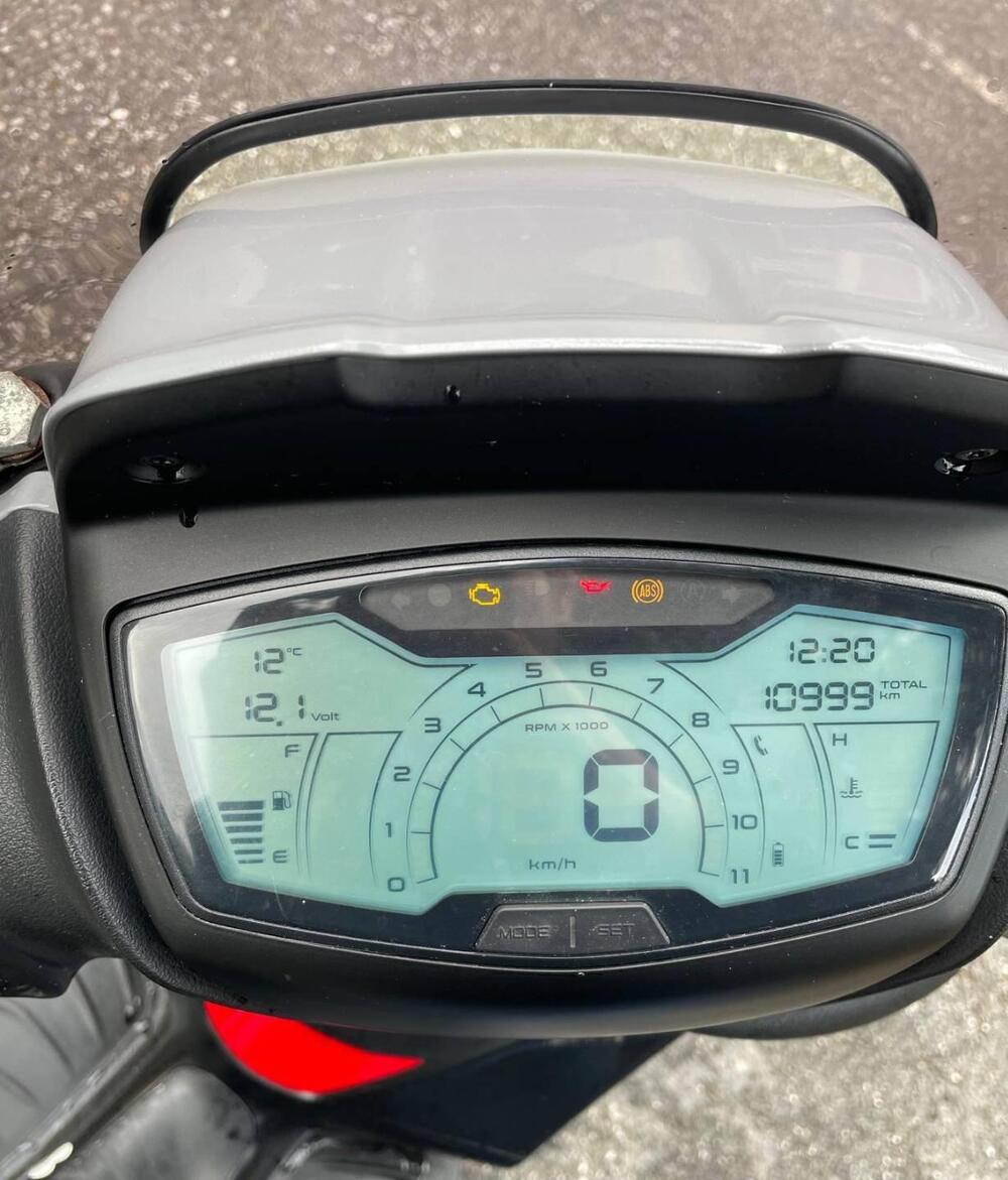 Piaggio Medley 125 S ABS (2020) (5)