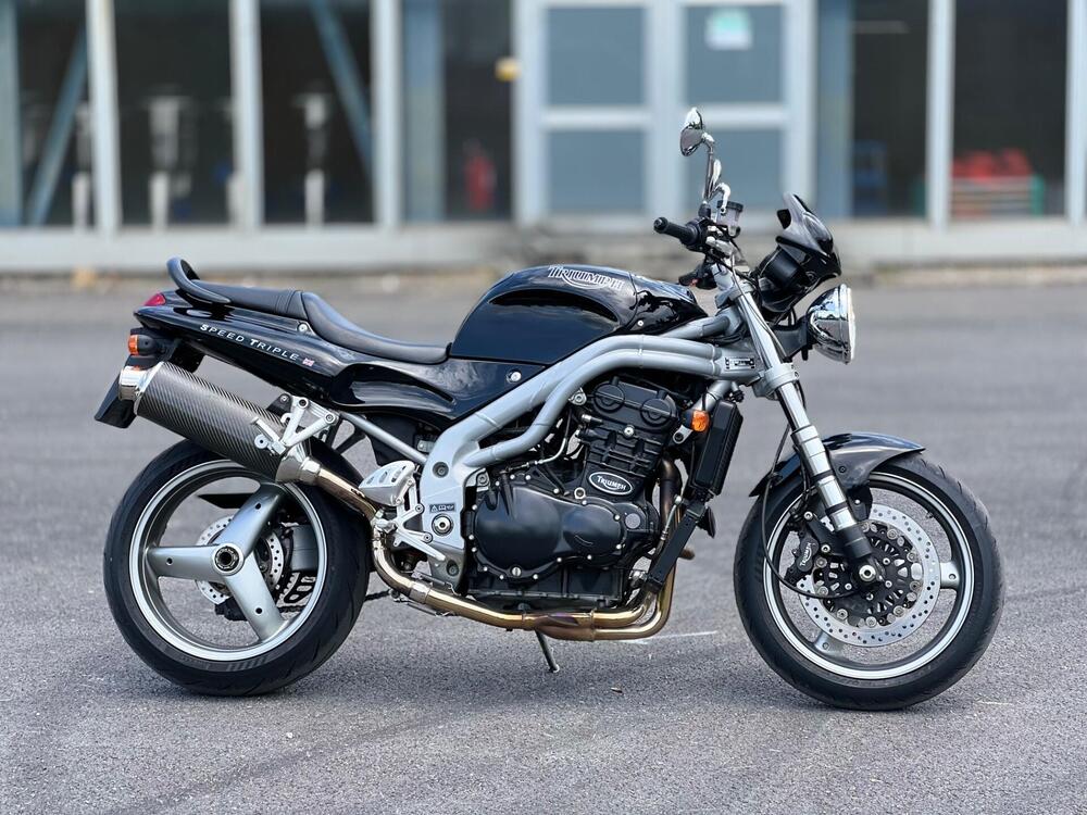 Triumph Speed Triple 955 (1998 - 01) (5)