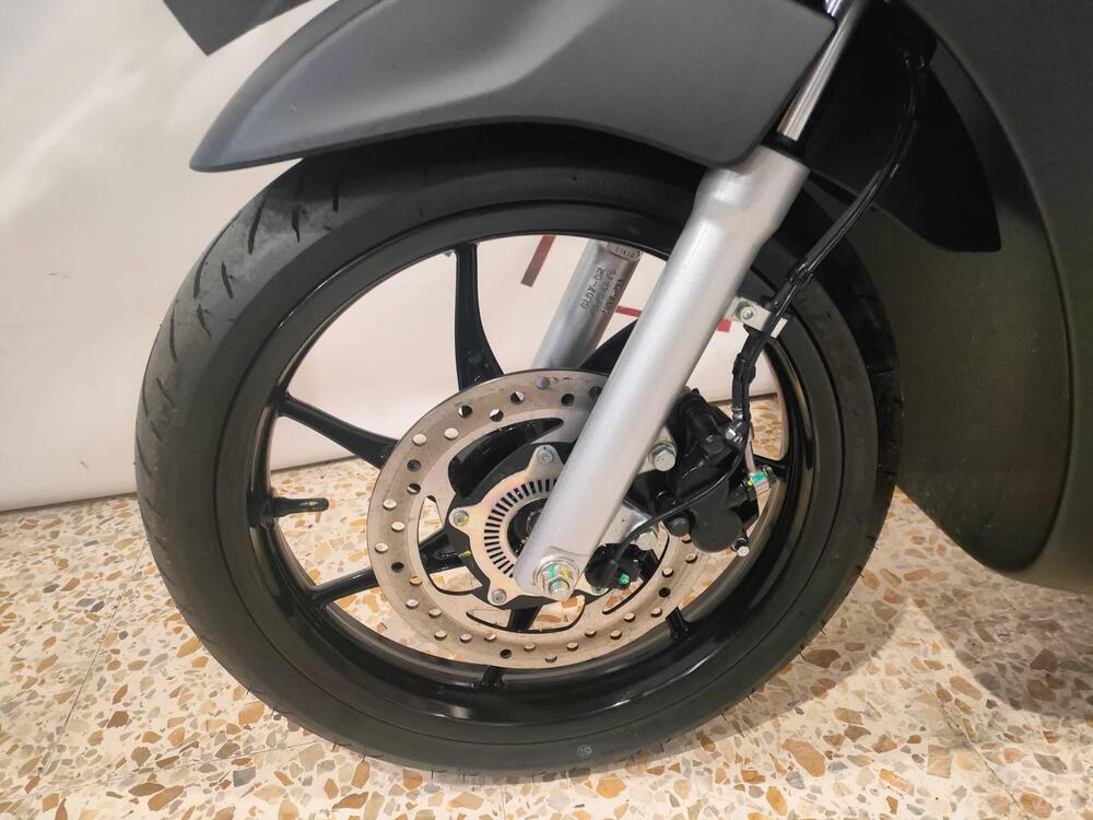 Piaggio Liberty 150 (2025 - 26) (3)