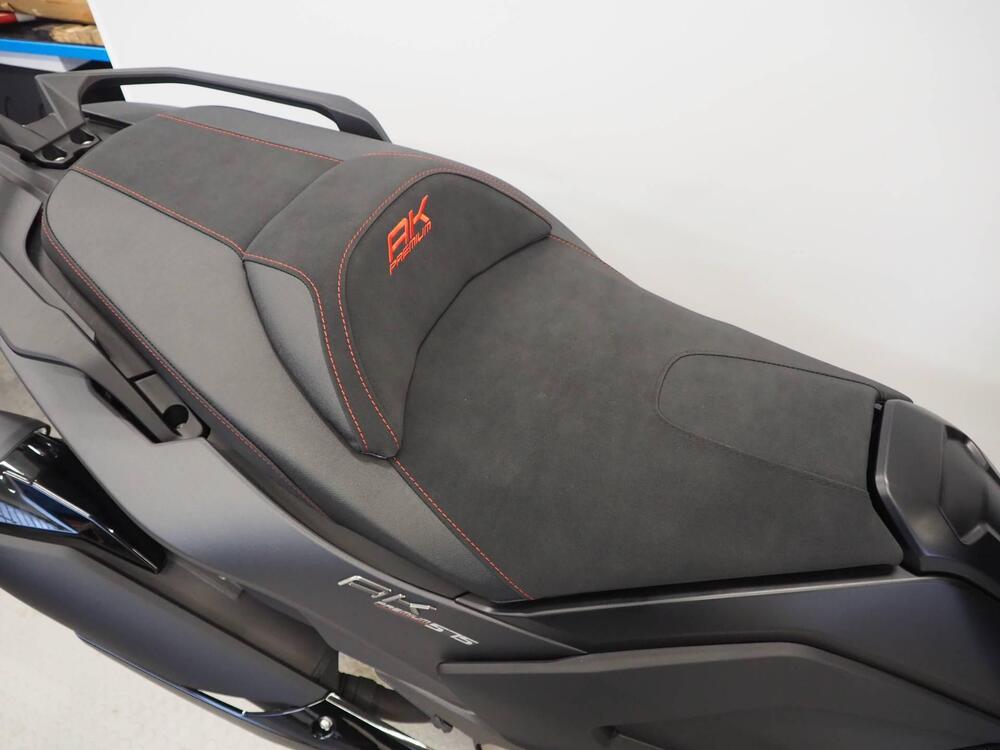 Kymco AK 575 Premium (2025 - 26) (15)