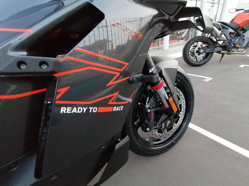KTM 990 RC R (2026) (5)