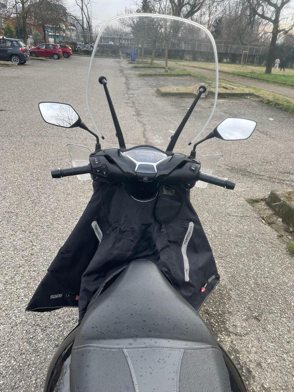 Honda SH 150i (2020 - 23) (7)