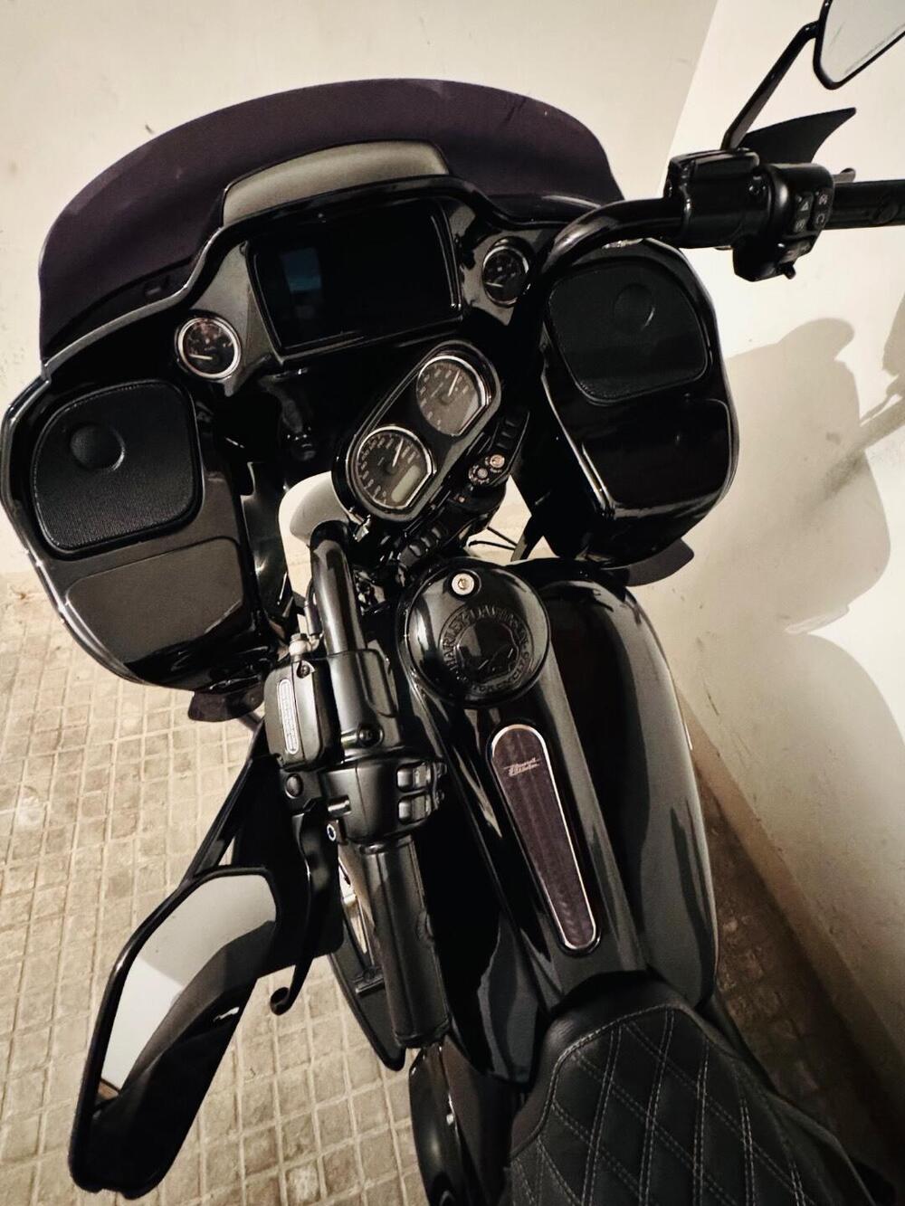 Harley-Davidson 114 Road Glide Special (2019 - 20) - FLTRXS (2)