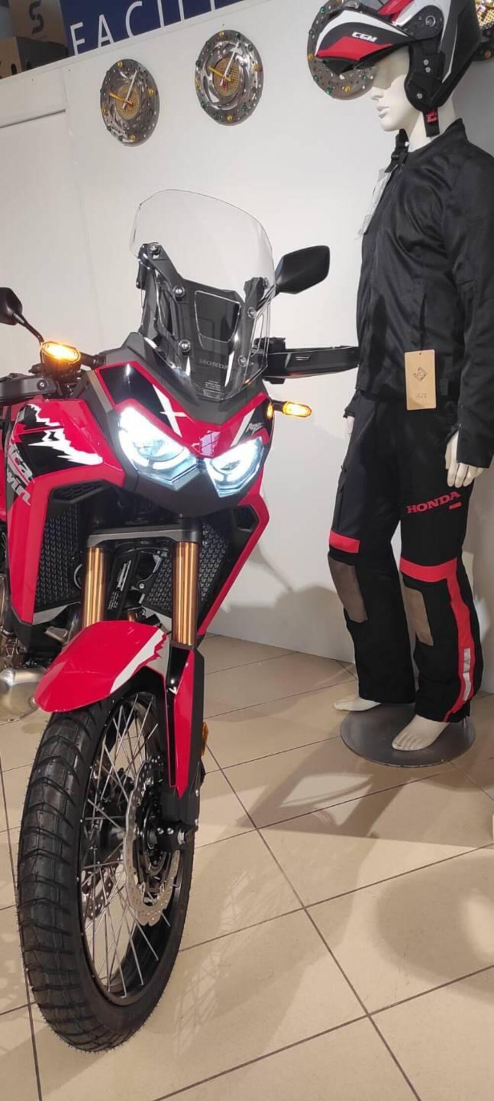 Honda Africa Twin CRF 1100L (2024 - 26) (3)