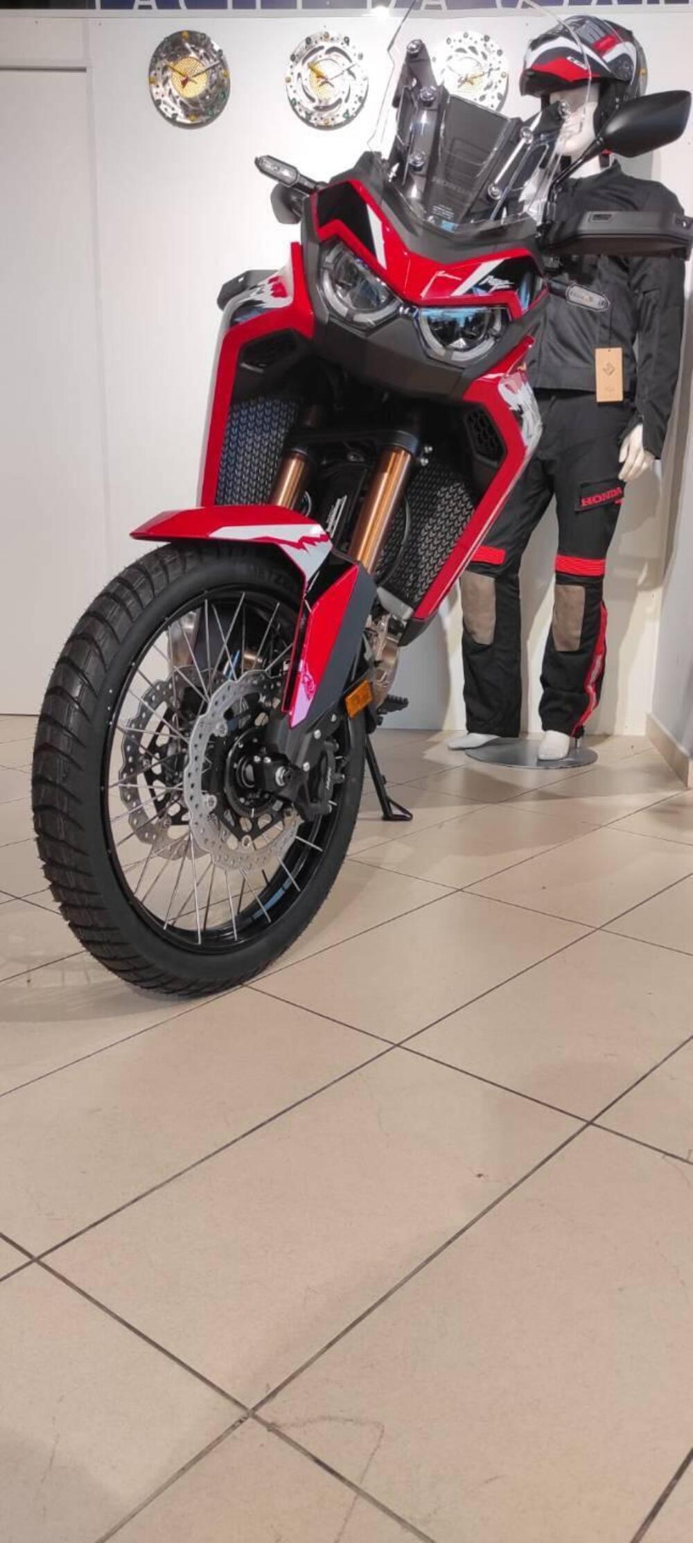 Honda Africa Twin CRF 1100L (2024 - 26) (6)