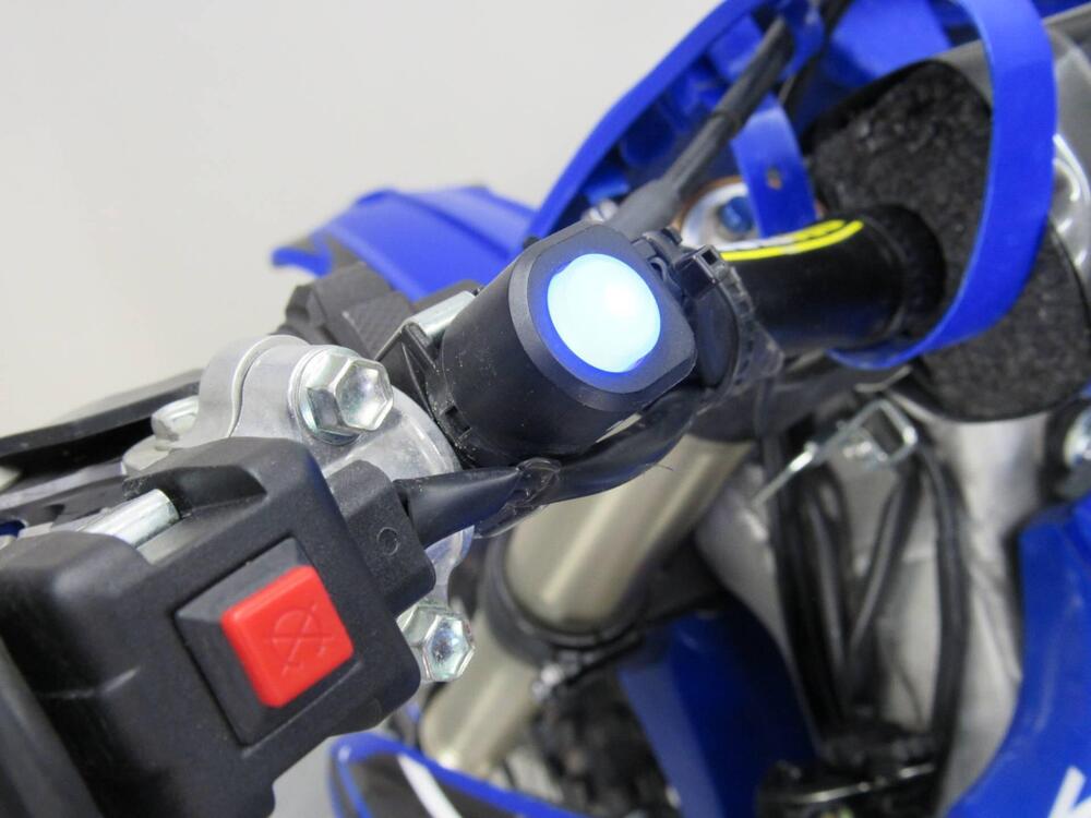 Yamaha YZ 450 F (2022) (17)