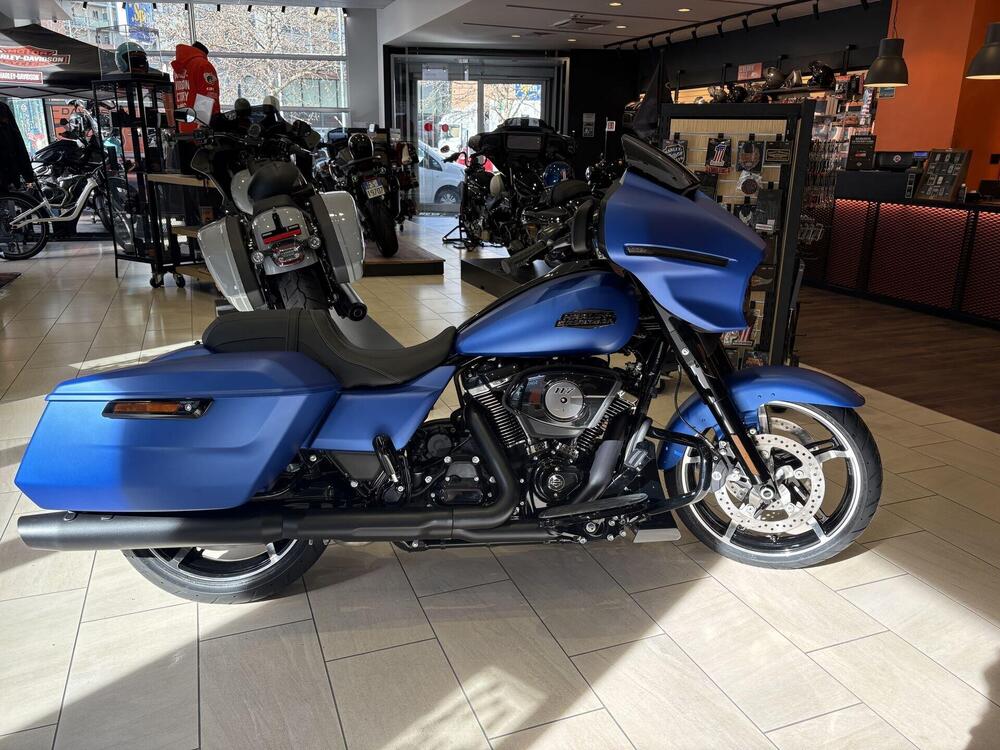 Harley-Davidson Street Glide (2024 - 26)