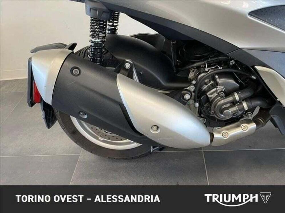 Piaggio Beverly 300 S ABS-ASR (2021 - 25) (8)