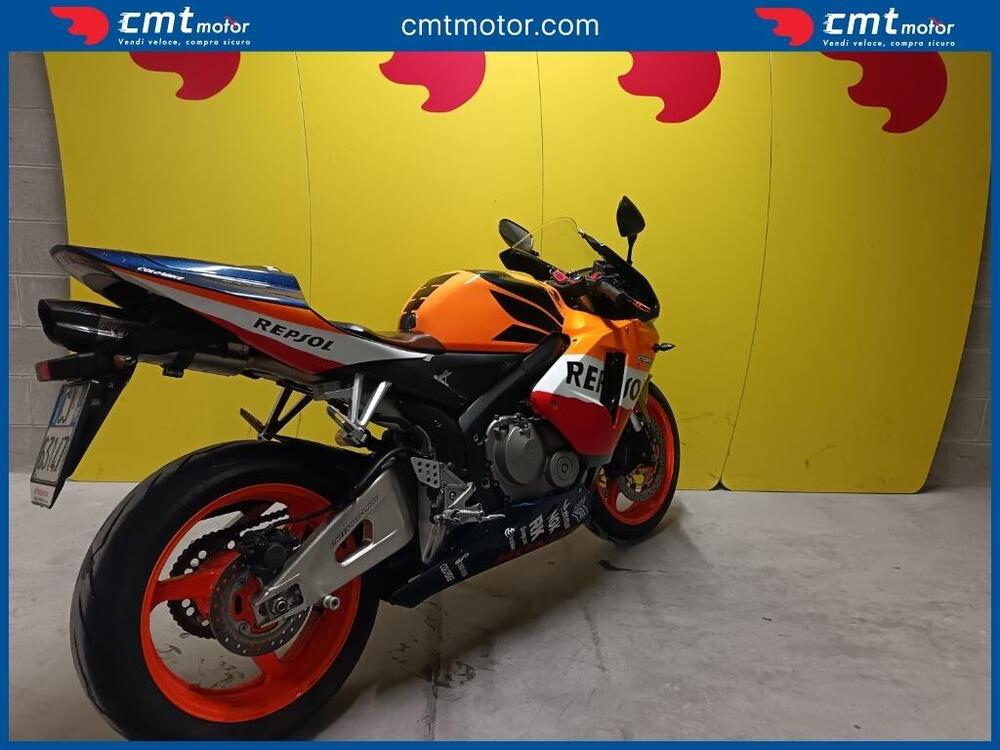 Honda CBR 600 RR (2005 - 06) (4)