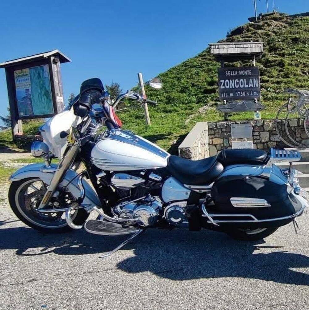 Yamaha XVS 1900 Midnight Star (2006 - 16) (2)