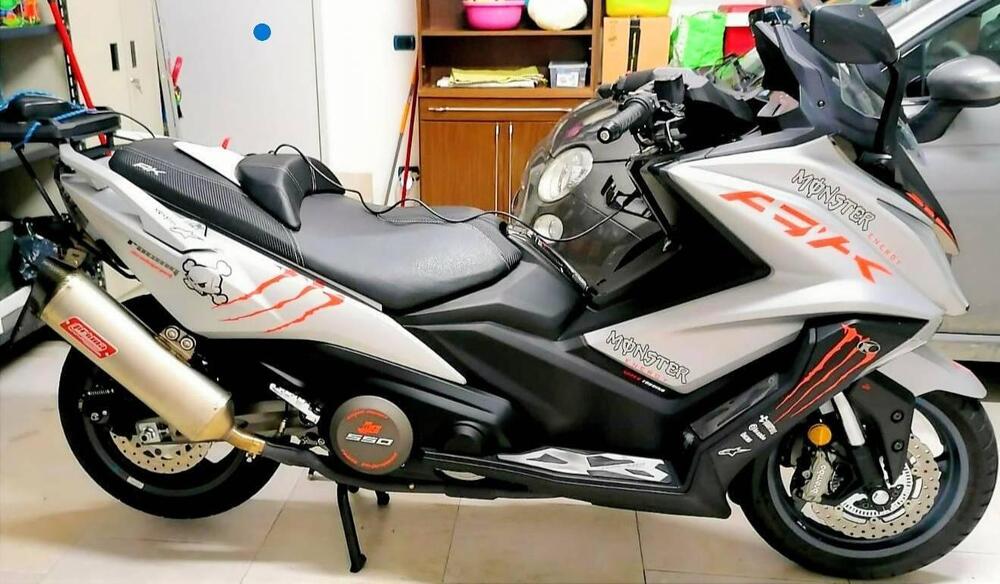 Kymco AK 550 (2020) (2)