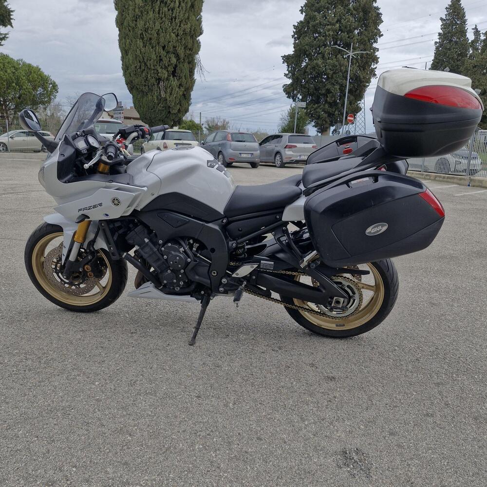 Yamaha Fazer 8 (2010 - 16) (9)
