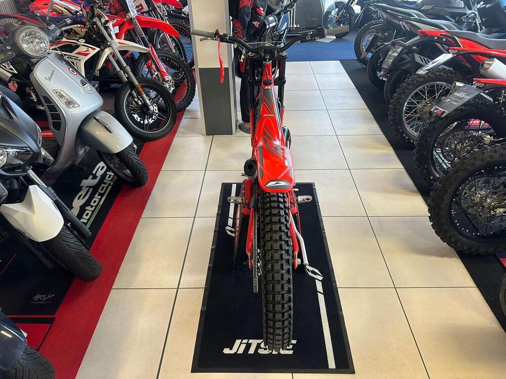 Betamotor Evo 80 Senior (2025 - 26) (4)