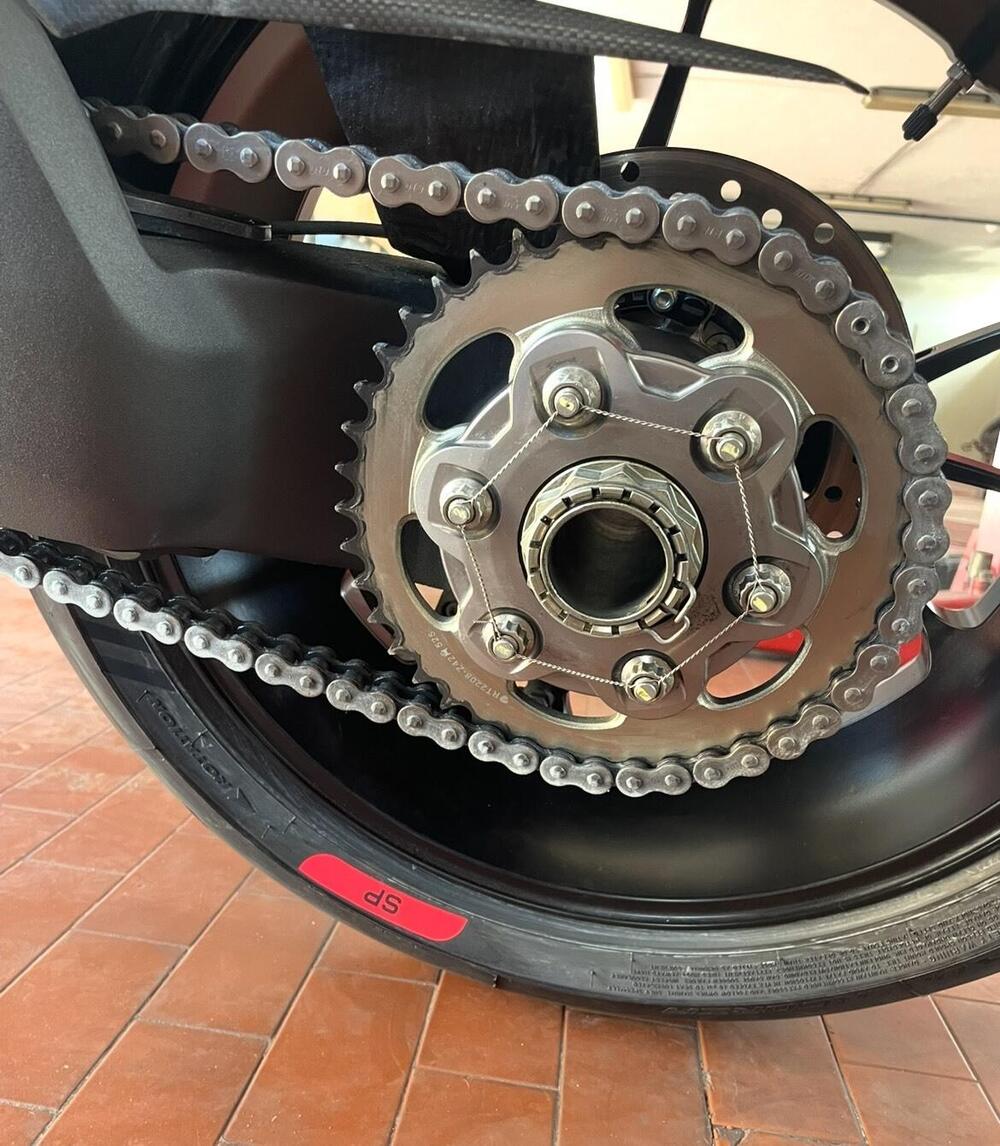 Ducati Streetfighter V4 (2023 - 24) (7)