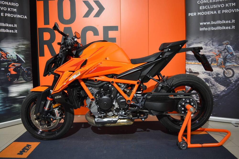 KTM 1390 Super Duke R (2024 - 26) (2)