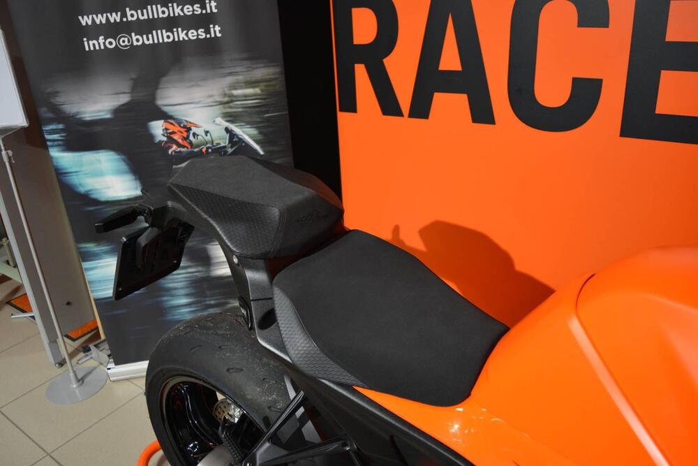 KTM 1390 Super Duke R (2024 - 26) (9)