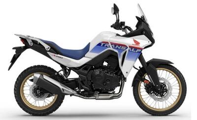 Honda Transalp XL750 (2025) nuova