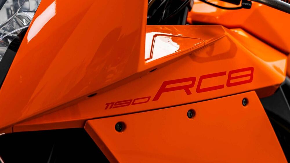 KTM 1190 RC8 (2008 - 09) (12)