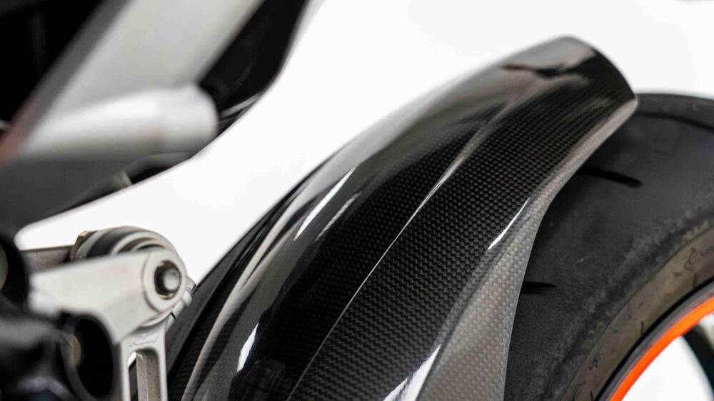 KTM 1190 RC8 (2008 - 09) (16)