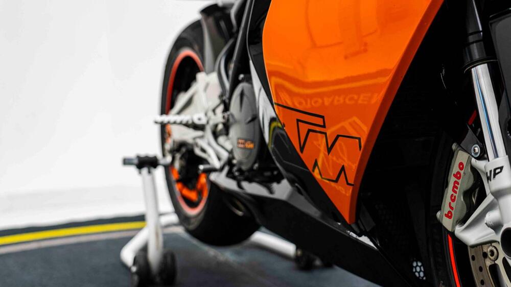 KTM 1190 RC8 (2008 - 09) (18)