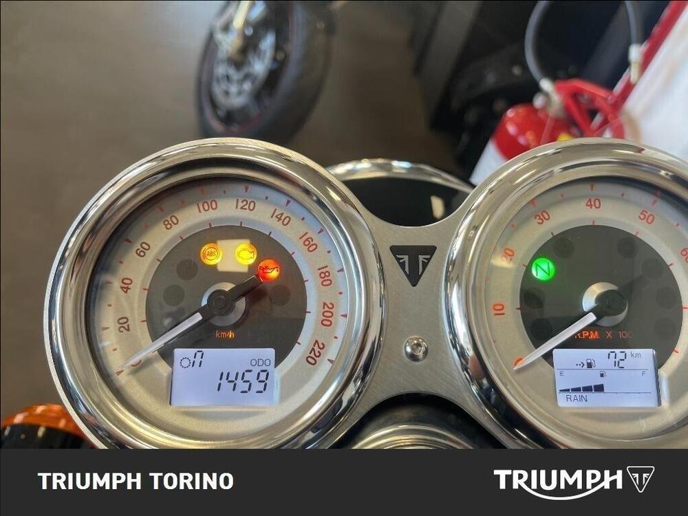 Triumph Thruxton RS Final Edition (2024 - 25) (4)