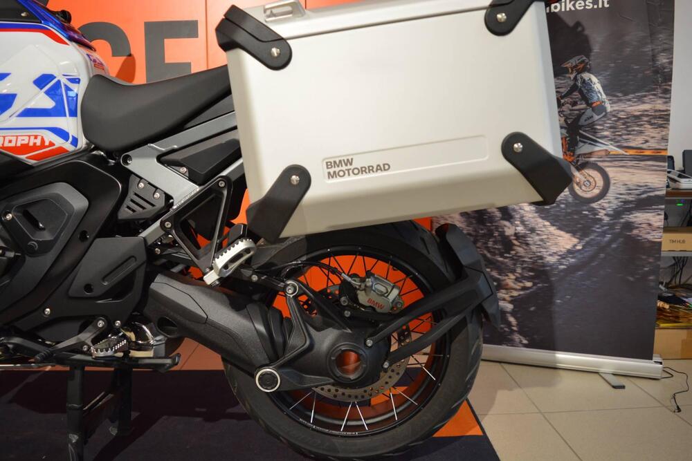 Bmw R 1300 GS Adventure Trophy (2025 - 26) (18)