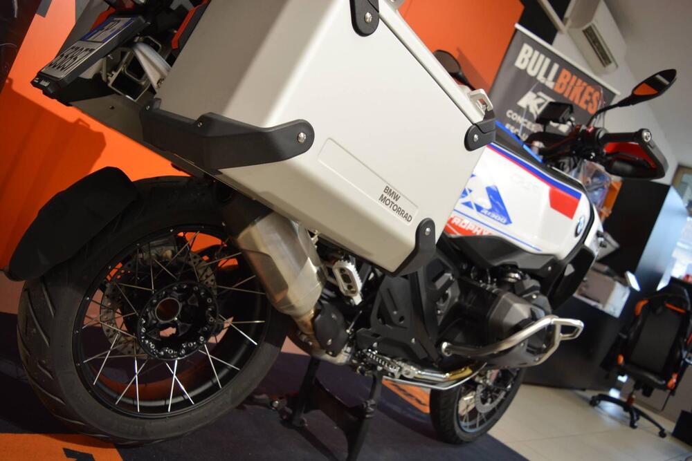 Bmw R 1300 GS Adventure Trophy (2025 - 26) (4)